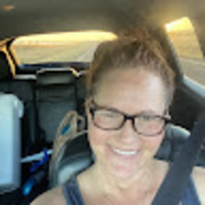 Meet your Posher, Tonya